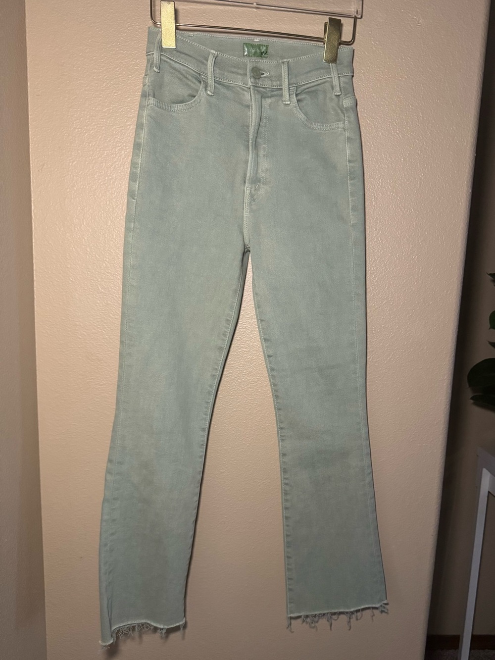 Mother Denim The Hustler Ankle Fray Jean in Iceberg Green Women’s size 25 - Picture 10 of 16